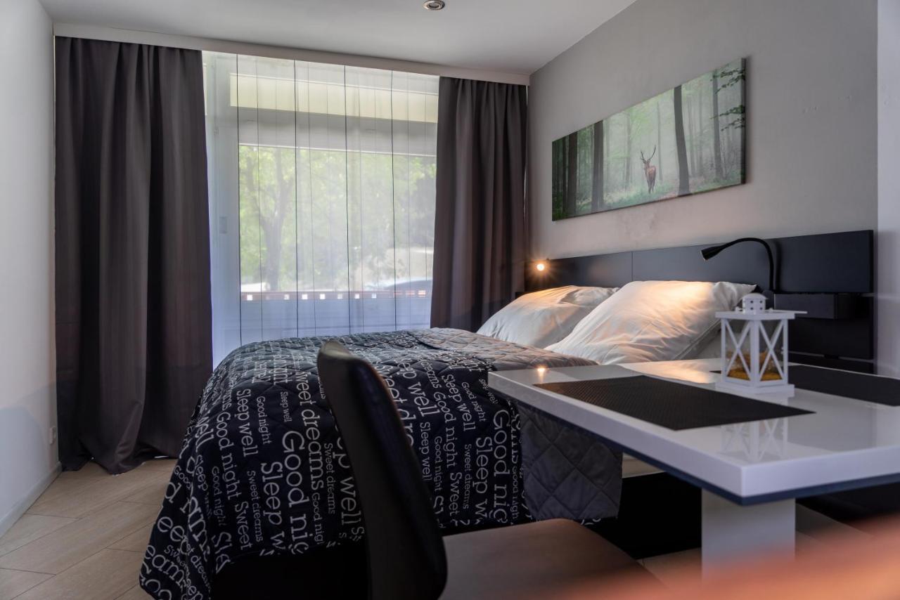 Studio 20Qm Mit Balkon Und Innenpool - 22030 Schluchsee Dış mekan fotoğraf